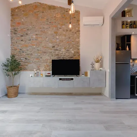 Il Rifugio Dei Poeti Apartamento *